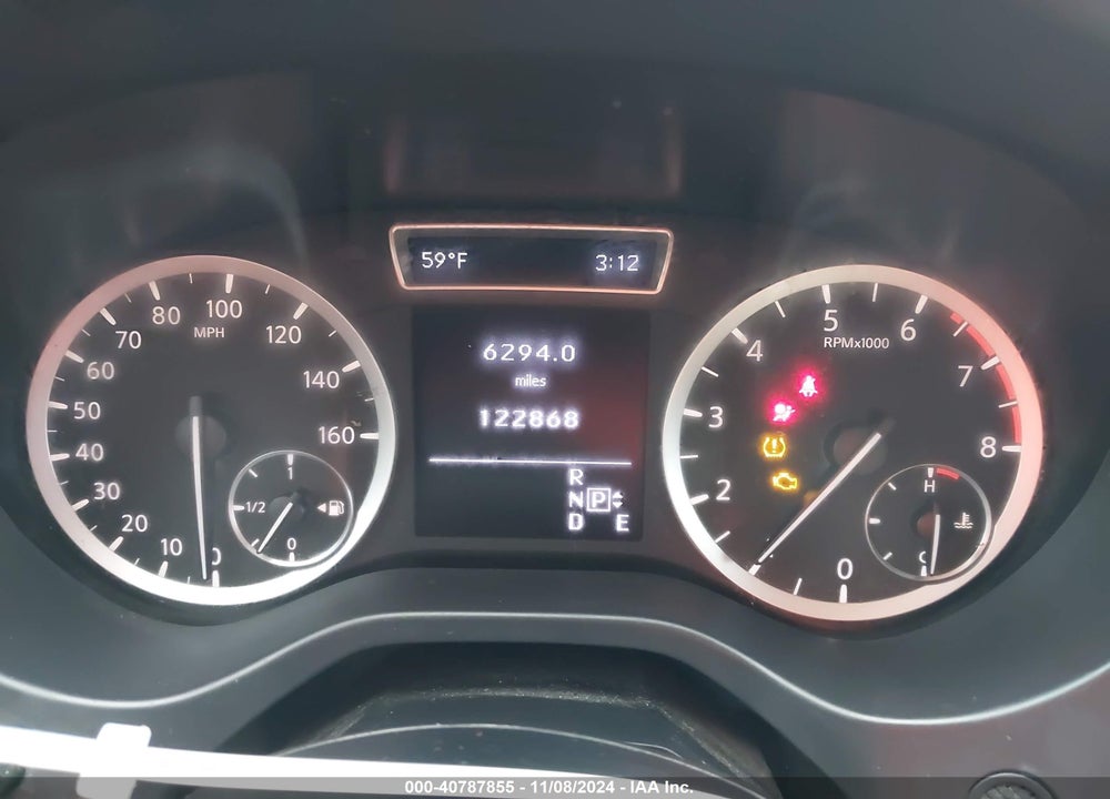 2018 INFINITI QX30 LUXURY VIN: SJKCH5CP1JA047297