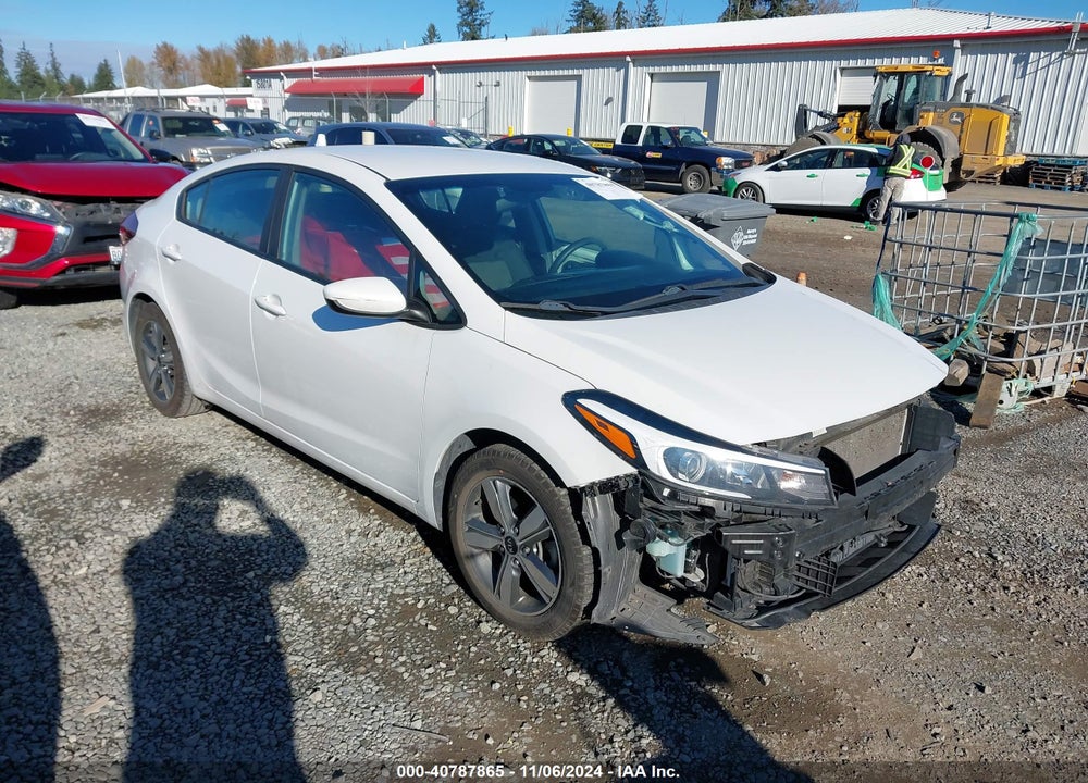2018 KIA FORTE LX VIN: 3KPFL4A71JE169103
