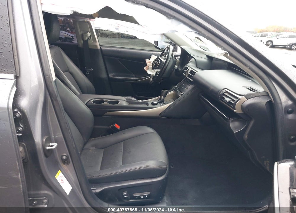 2017 LEXUS IS 300 VIN: JTHCM1D24H5016380