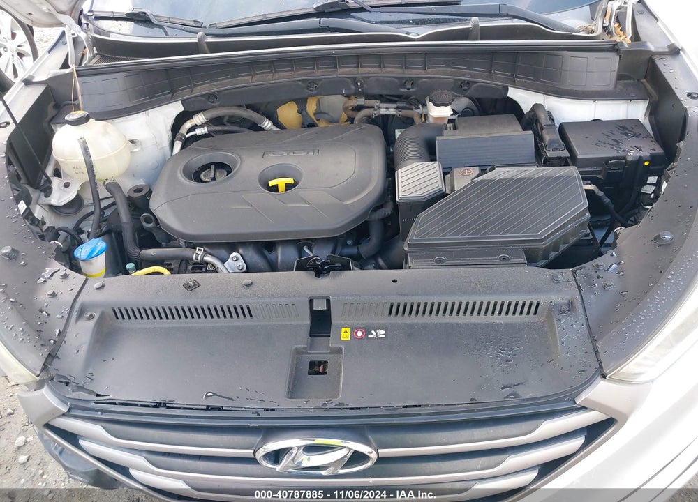 2016 HYUNDAI TUCSON SE VIN: KM8J33A4XGU125312