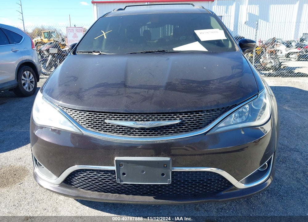 2017 CHRYSLER PACIFICA TOURING L VIN: 2C4RC1BG9HR803714