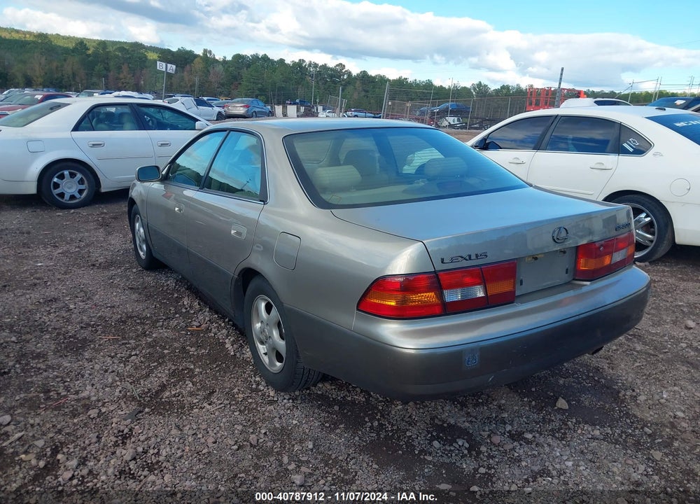 1999 LEXUS ES 300 VIN: JT8BF28G4X5071041