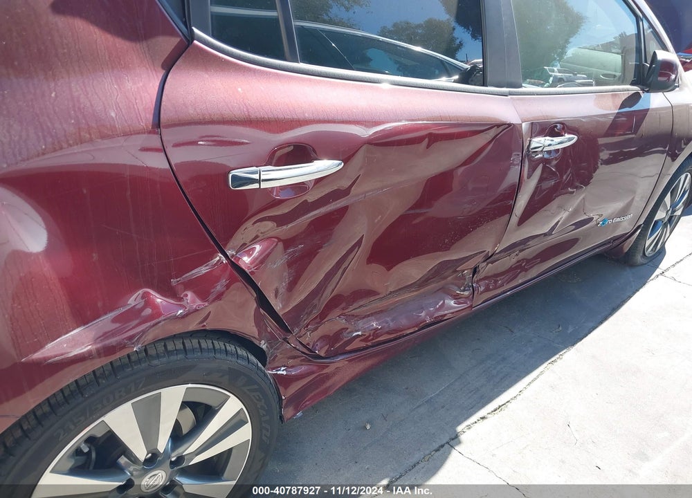 2016 NISSAN LEAF SV VIN: 1N4BZ0CP7GC301063