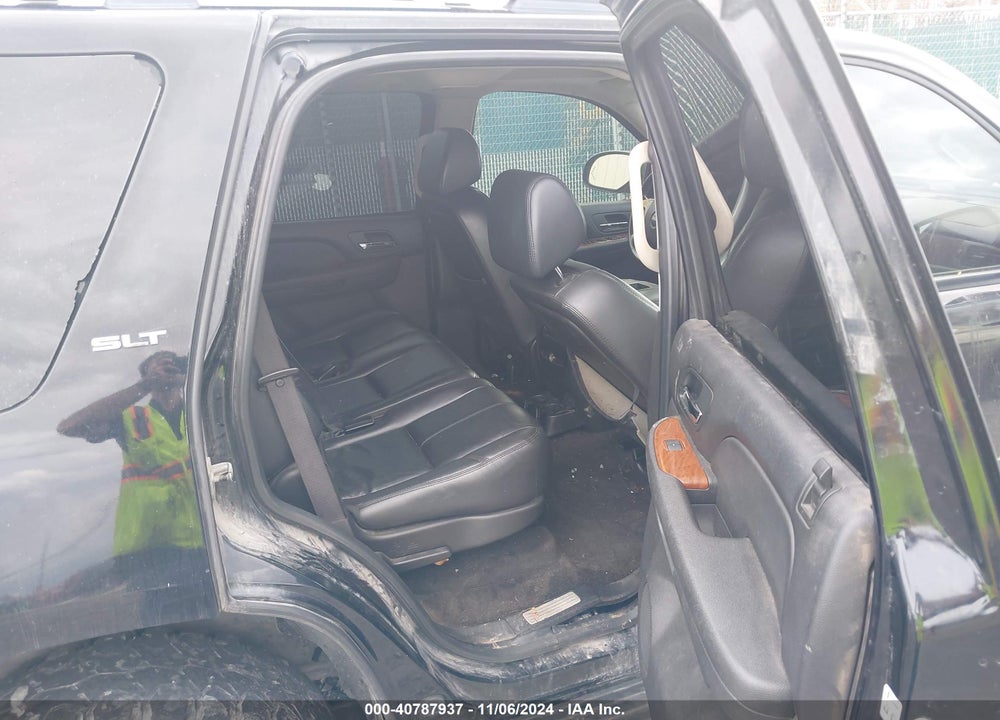 2008 GMC YUKON SLT VIN: 1GKFC13J58R106371