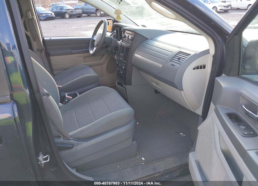 2009 DODGE GRAND CARAVAN SE VIN: 1D8HN44E89B512321