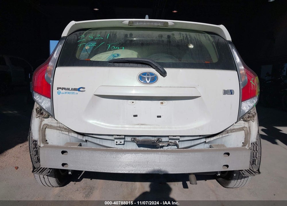 2015 TOYOTA PRIUS C THREE VIN: JTDKDTB39F1108769