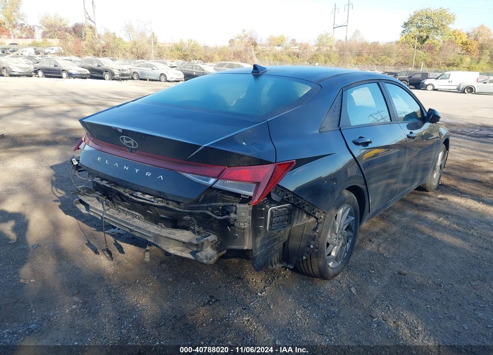 2024 HYUNDAI ELANTRA SEL VIN: KMHLM4DG2RU752803