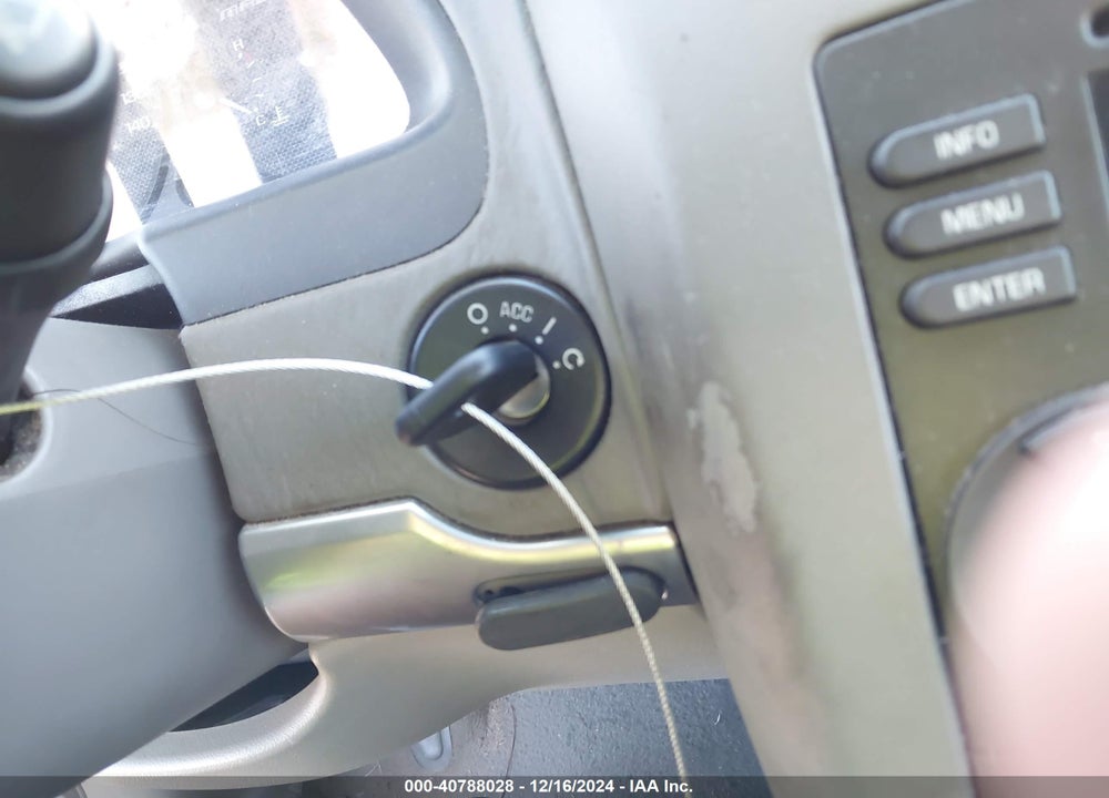 2005 CHEVROLET MALIBU VIN: 1G1ZS52F15F114067
