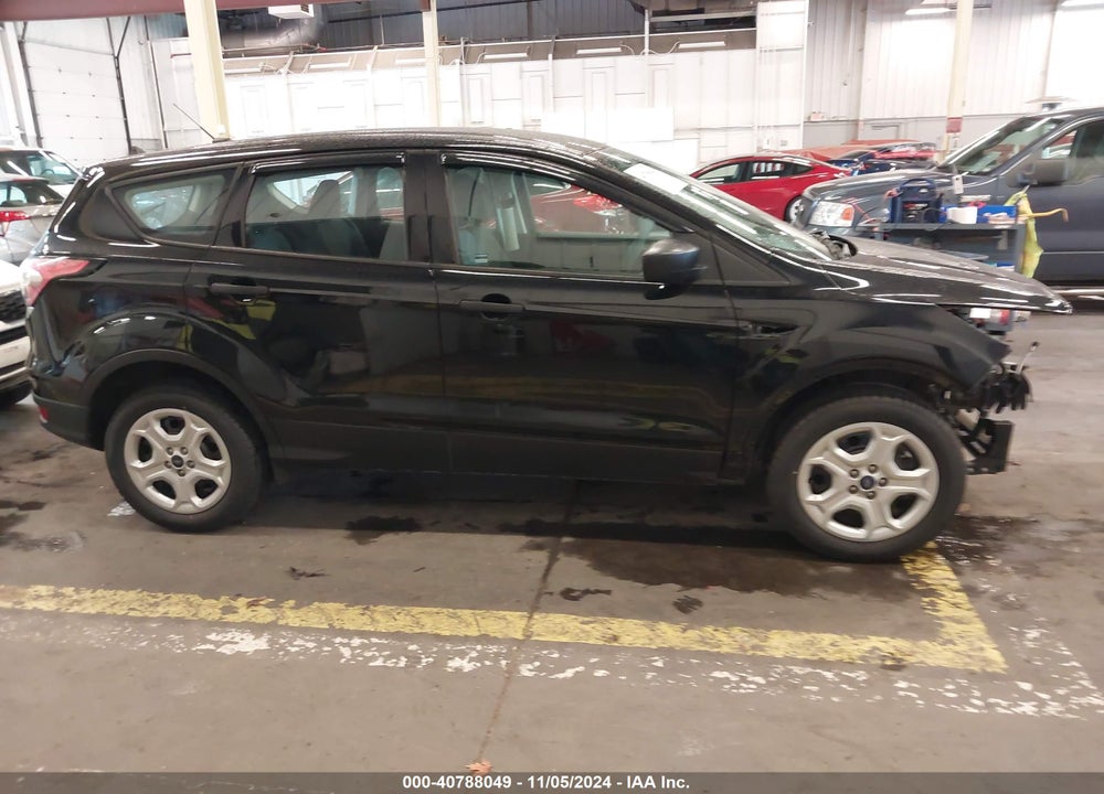 2017 FORD ESCAPE S VIN: 1FMCU0F73HUD29538
