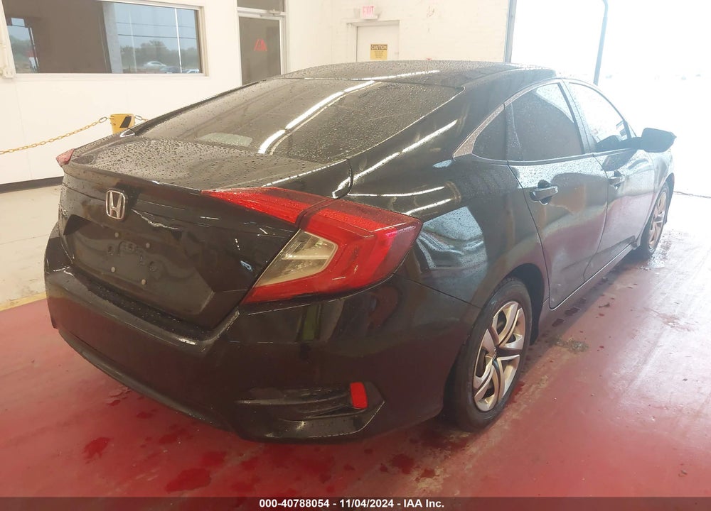 2018 HONDA CIVIC LX VIN: 19XFC2F5XJE011824