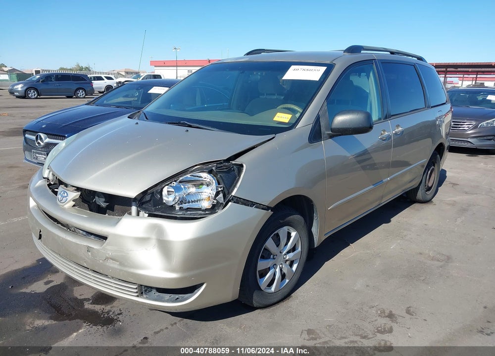 2004 TOYOTA SIENNA LE VIN: 5TDZA23C44S135247