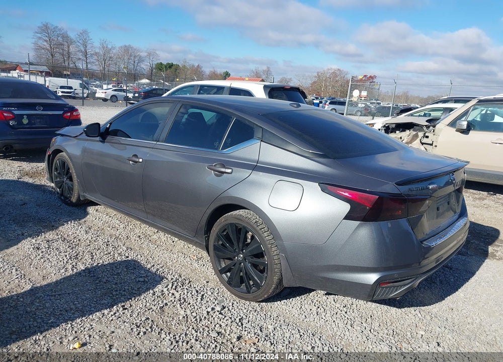 2022 NISSAN ALTIMA SR FWD VIN: 1N4BL4CV6NN379505