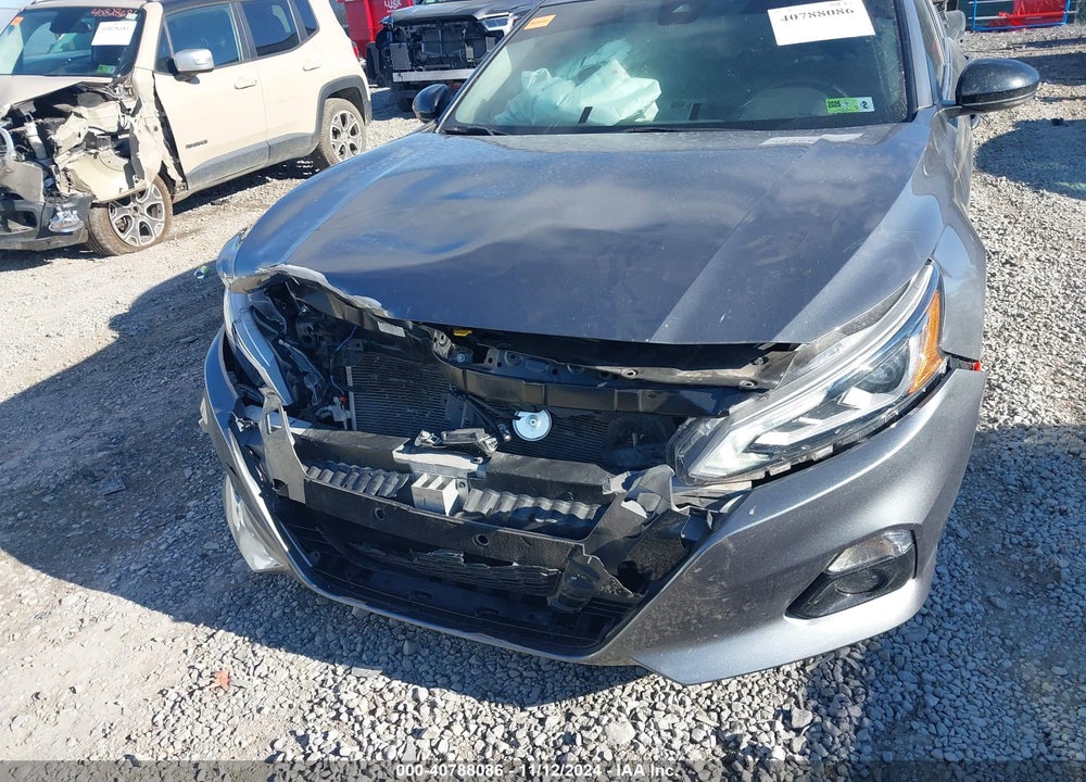 2022 NISSAN ALTIMA SR FWD VIN: 1N4BL4CV6NN379505