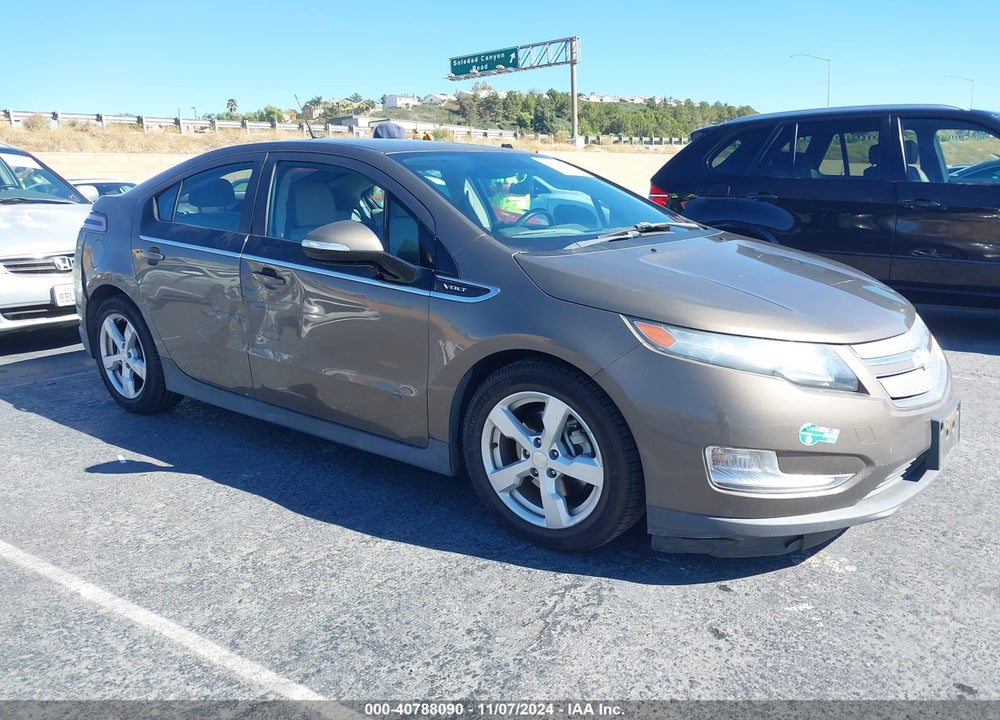 2014 CHEVROLET VOLT VIN: 1G1RE6E45EU139041