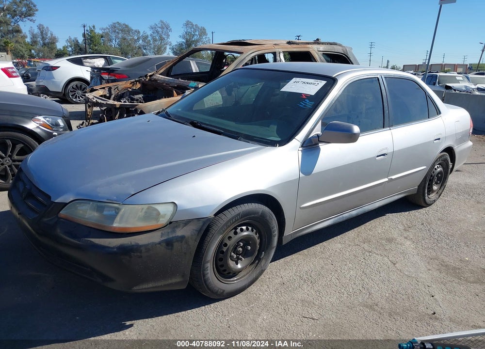 2002 HONDA ACCORD 2.3 LX/LX VIN: JHMCG66552C003460