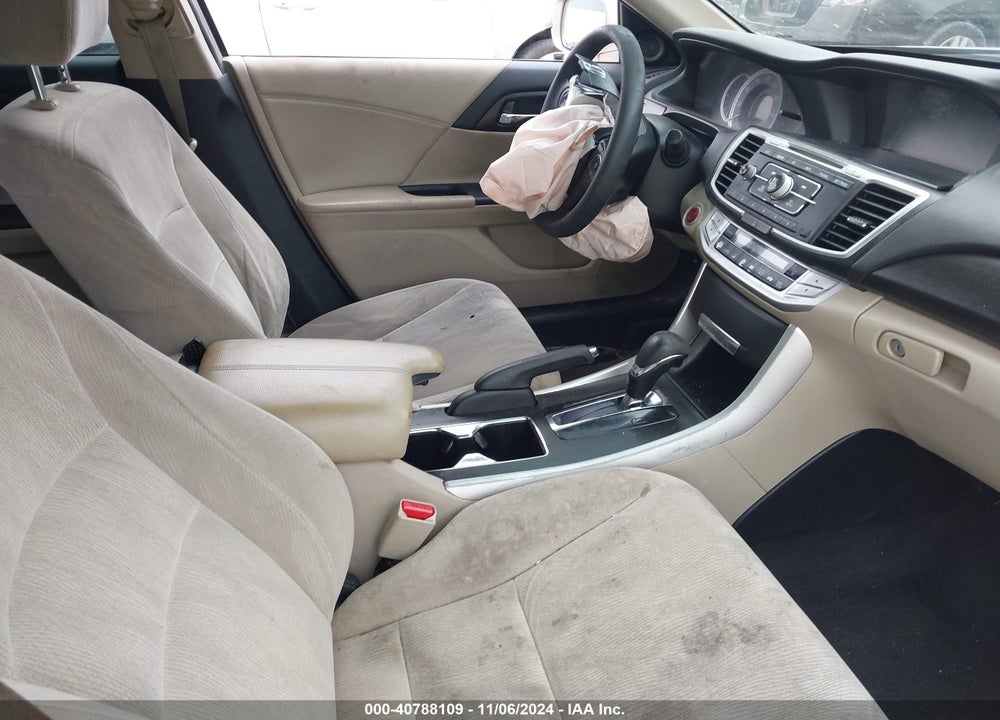 2015 HONDA ACCORD EX VIN: 1HGCR2F72FA273156