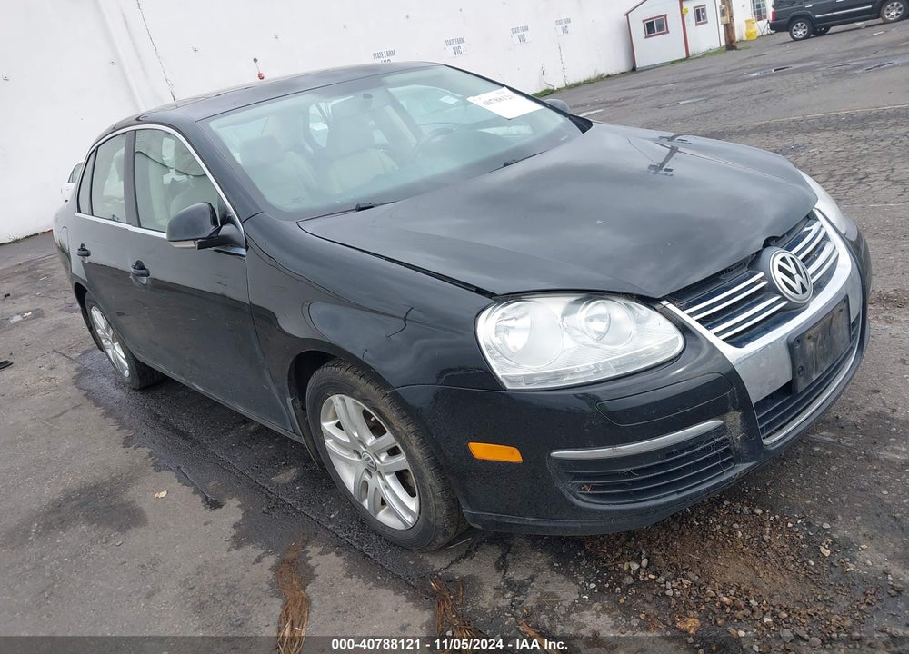 2010 VOLKSWAGEN JETTA TDI VIN: 3VWRL7AJ8AM112782