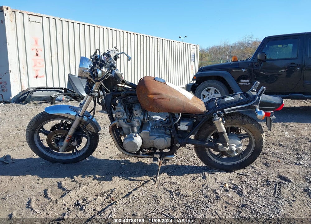 1985 KAWASAKI ZN700 VIN: JKAZN6A12FA004146