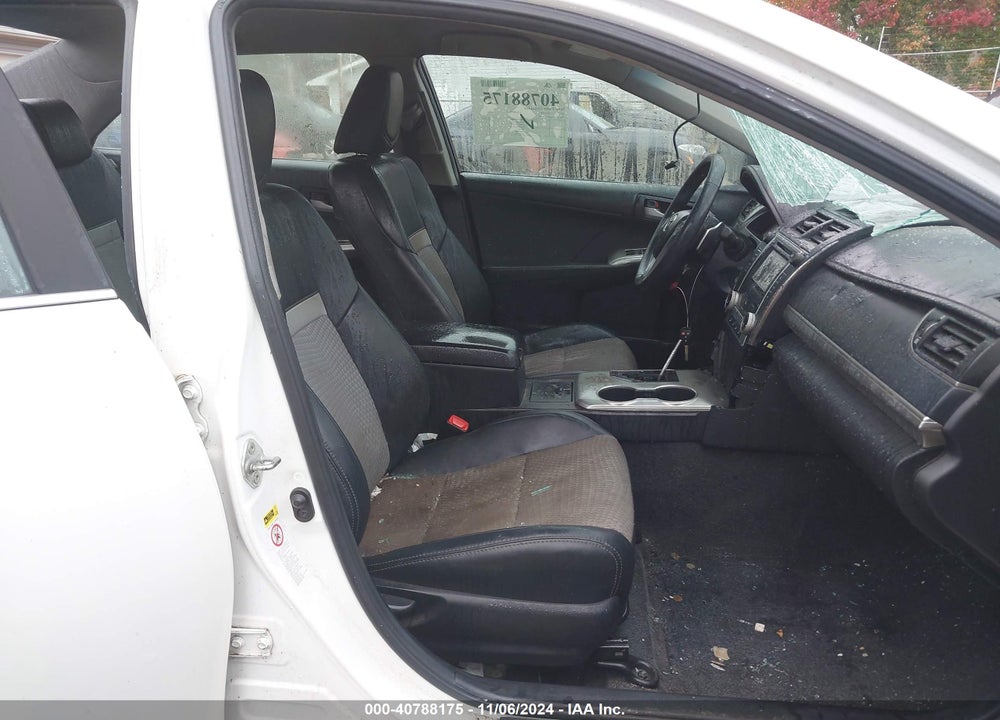 2012 TOYOTA CAMRY SE VIN: 4T1BF1FK8CU585778