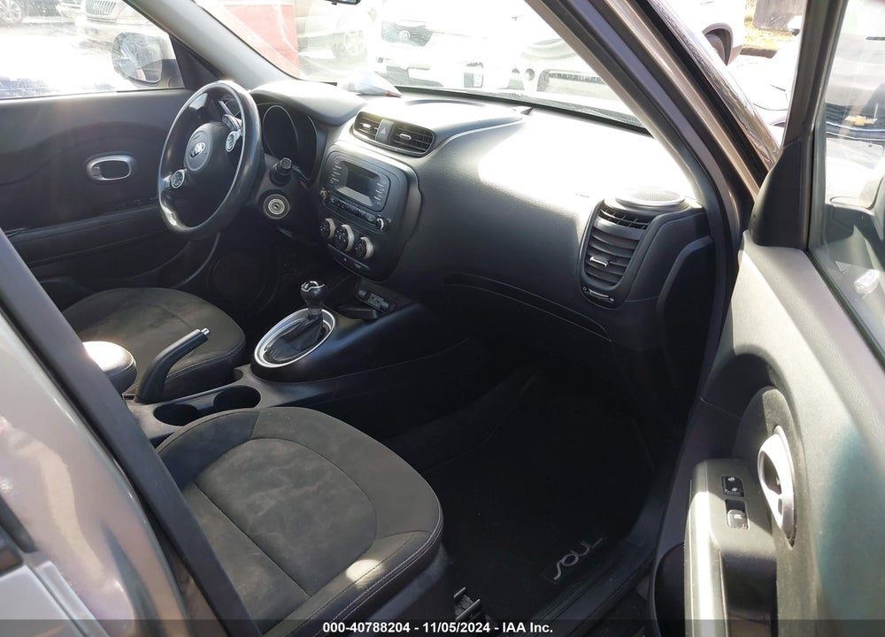 2014 KIA SOUL VIN: KNDJN2A25E7083540