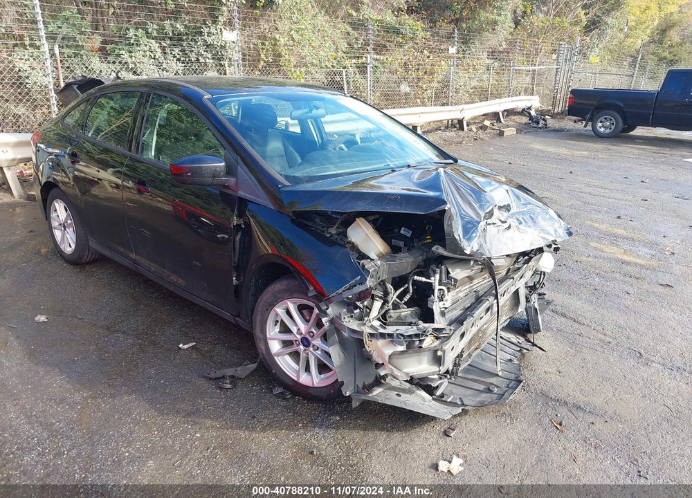 2018 FORD FOCUS SE VIN: 1FADP3F26JL301739