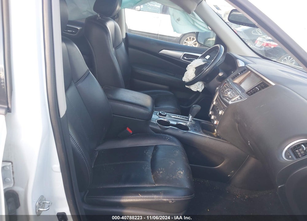2019 NISSAN PATHFINDER SL VIN: 5N1DR2MM6KC608327