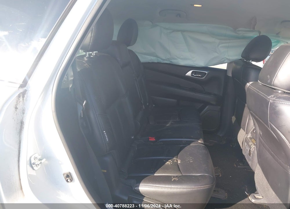 2019 NISSAN PATHFINDER SL VIN: 5N1DR2MM6KC608327