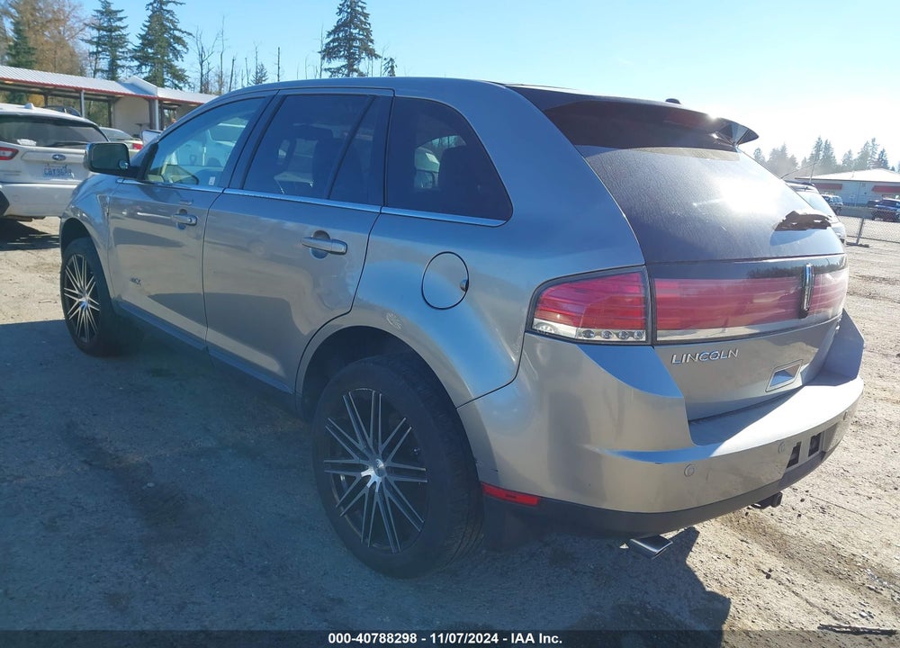 2008 LINCOLN MKX VIN: 2LMDU88C08BJ17672