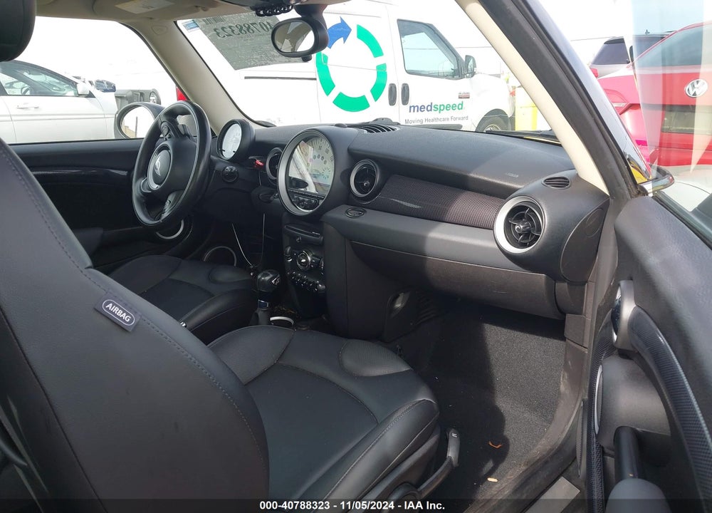 2012 MINI COOPER S CLUBMAN VIN: WMWZG3C58CTY38529