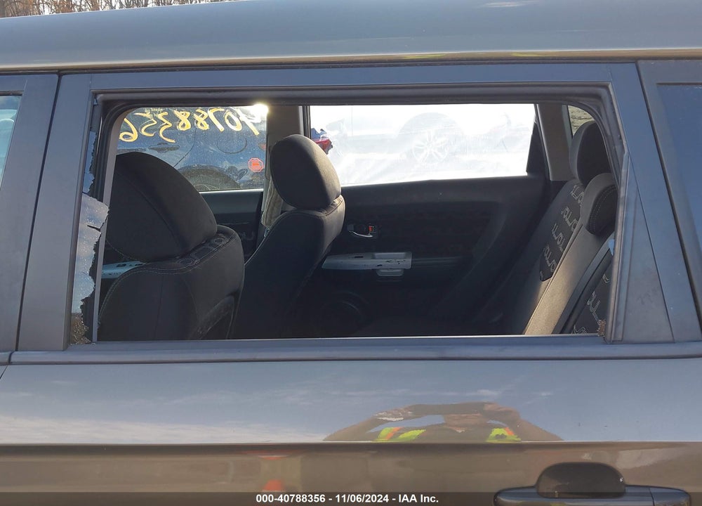 2012 KIA SOUL VIN: KNDJT2A64C7371829