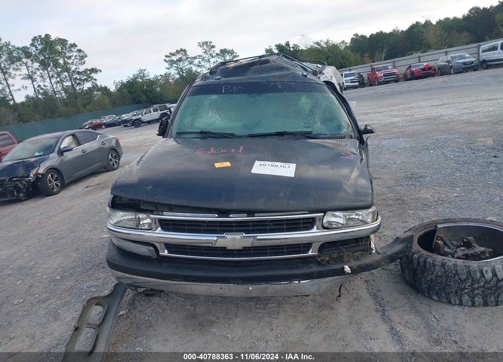2003 CHEVROLET TAHOE LT VIN: 1GNEC13Z33R309630