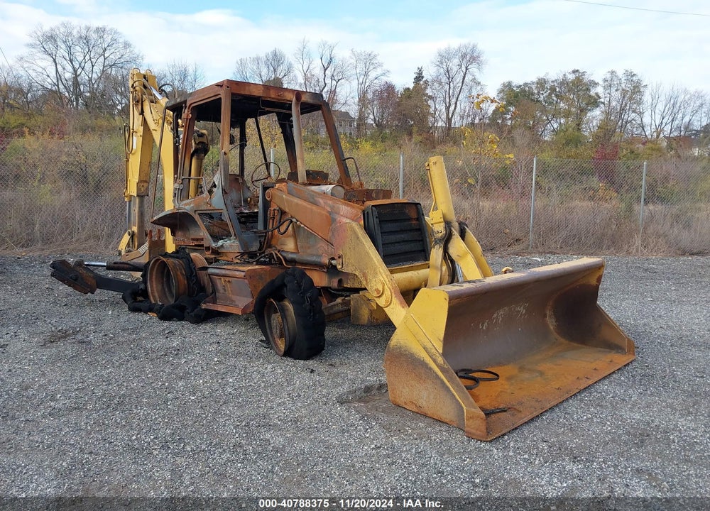 2002 CATERPILLAR 420D VIN: CAT0420DUFDP09035