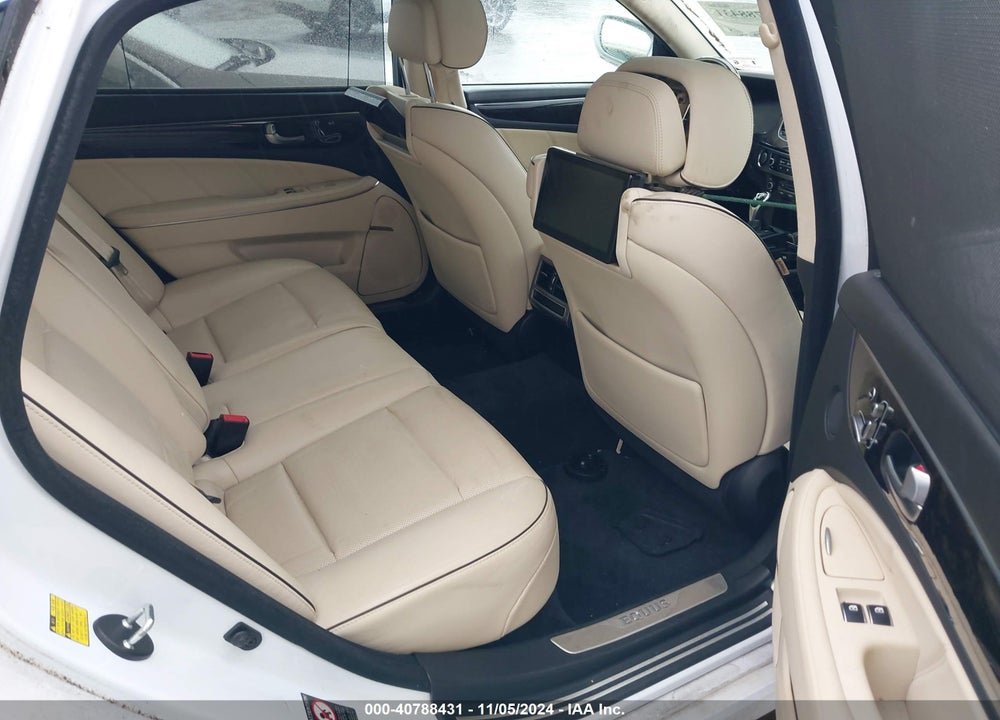 2014 HYUNDAI EQUUS ULTIMATE VIN: KMHGH4JH3EU085561