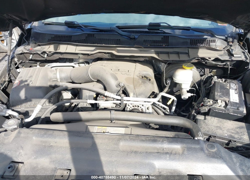 2016 RAM 1500 VIN: 3C6RR7LT2GG383495