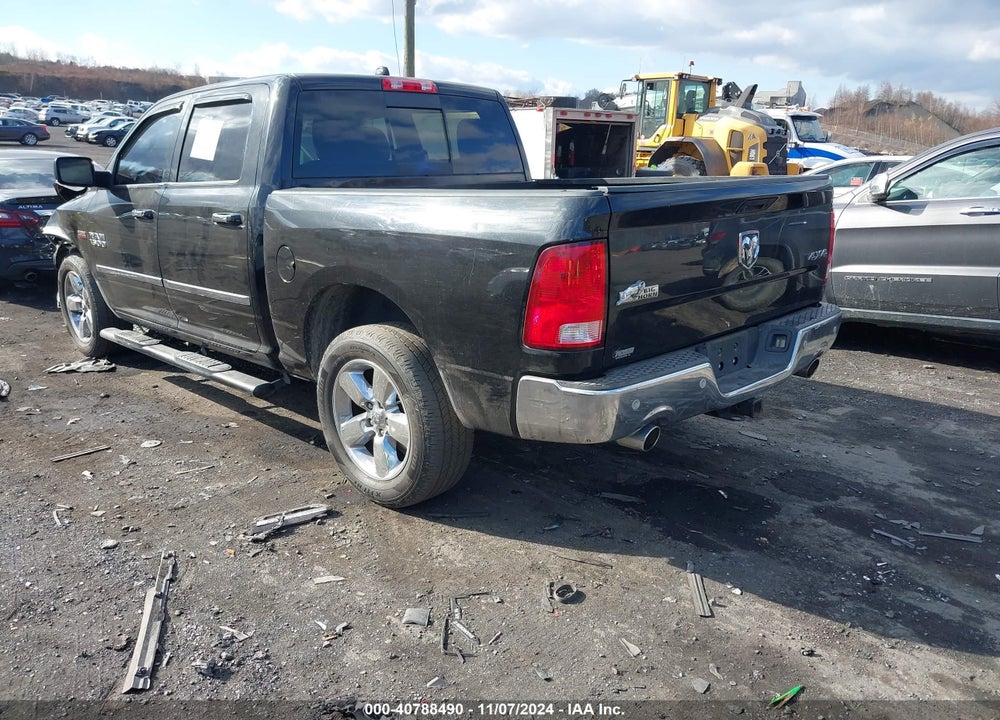 2016 RAM 1500 VIN: 3C6RR7LT2GG383495