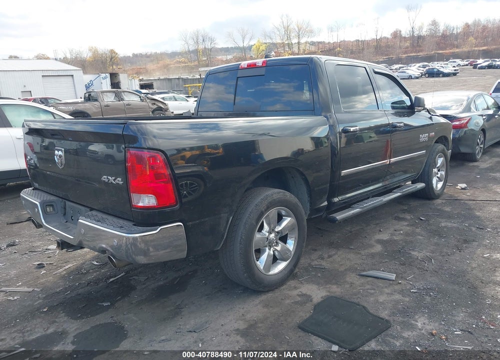 2016 RAM 1500 VIN: 3C6RR7LT2GG383495