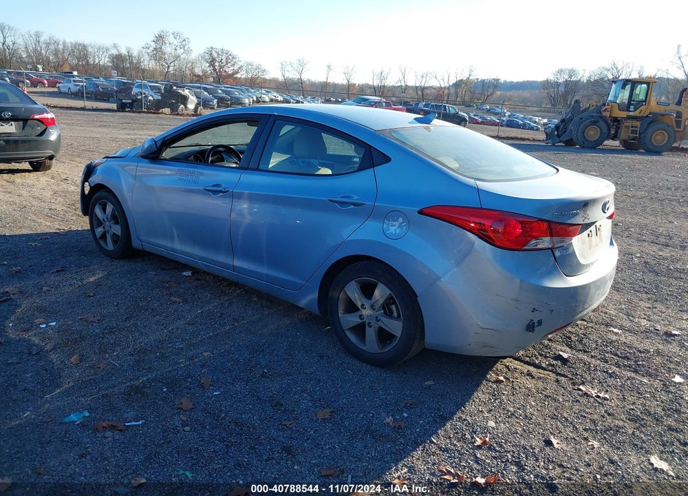 2013 HYUNDAI ELANTRA GLS VIN: KMHDH4AE0DU611944