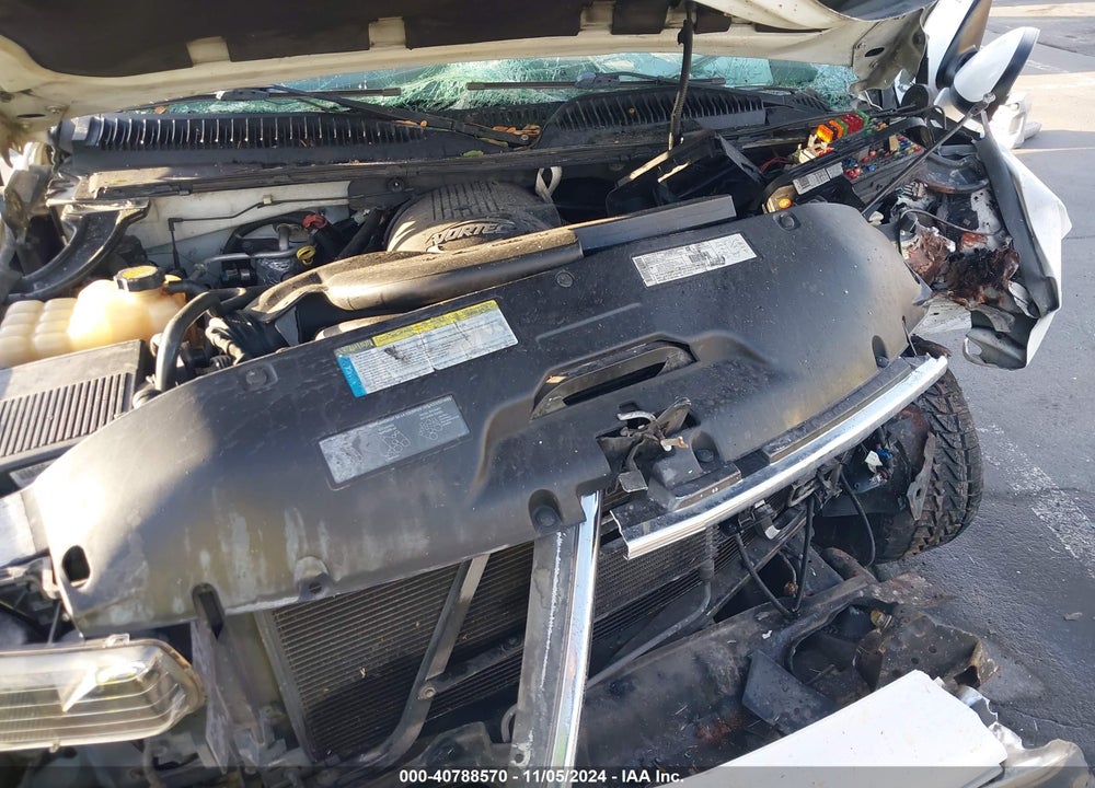 2001 CHEVROLET TAHOE LT VIN: 1GNEK13TX1J244592