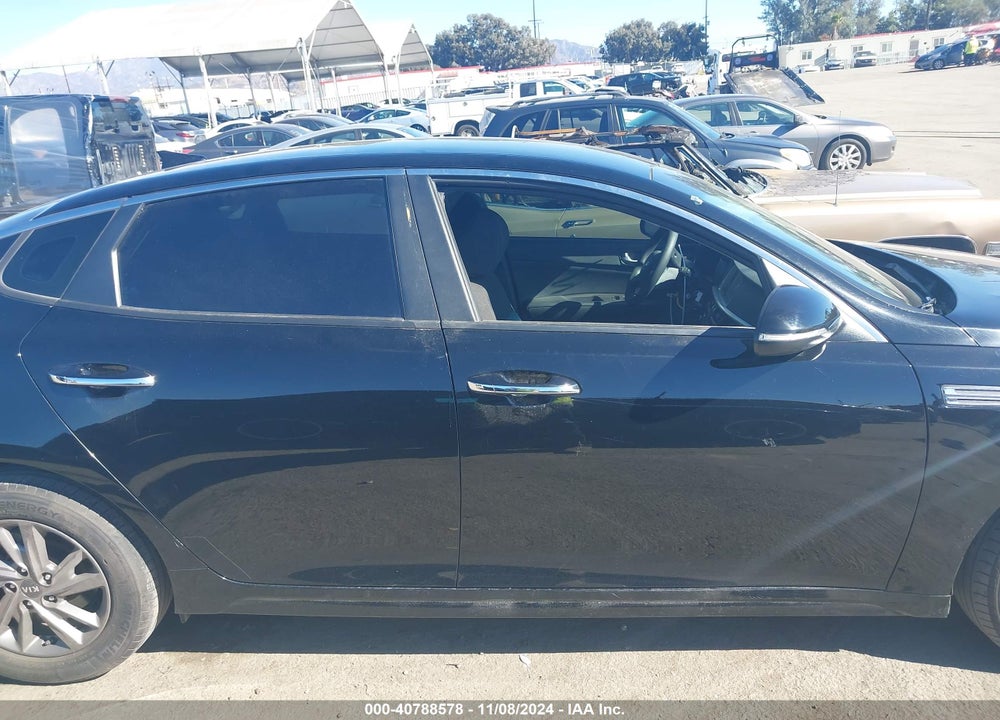 2019 KIA OPTIMA LX VIN: 5XXGT4L34KG352132