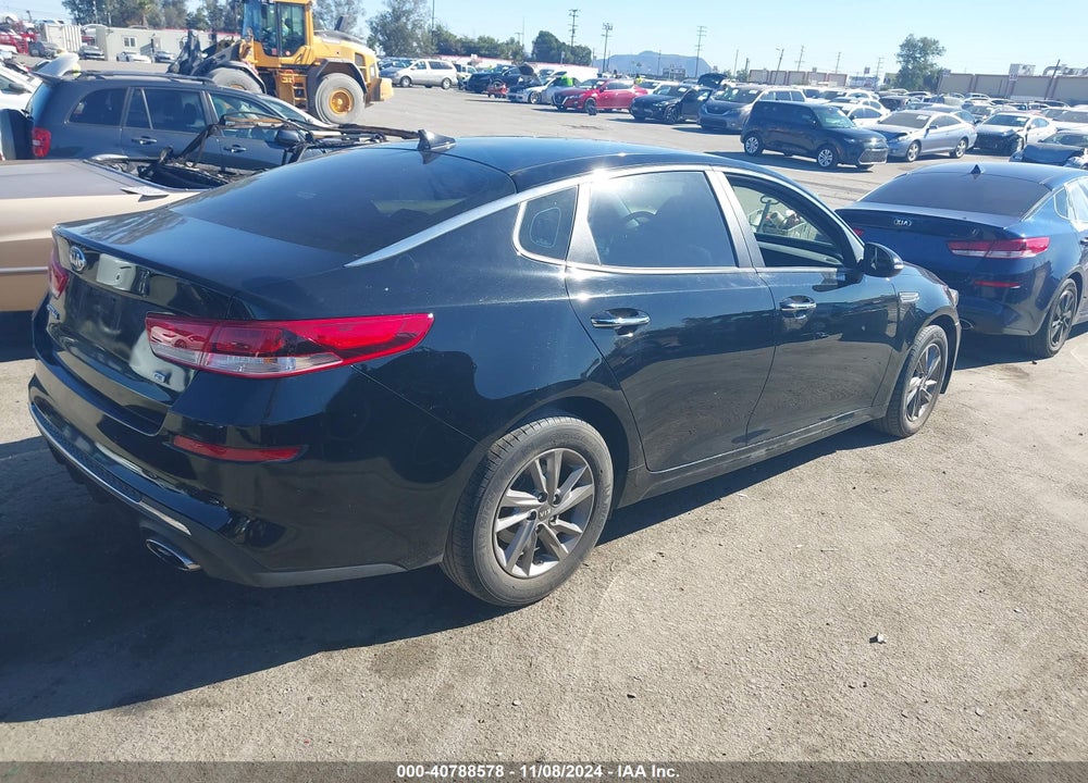 2019 KIA OPTIMA LX VIN: 5XXGT4L34KG352132