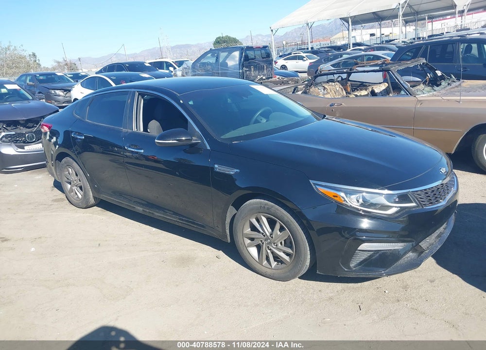 2019 KIA OPTIMA LX VIN: 5XXGT4L34KG352132