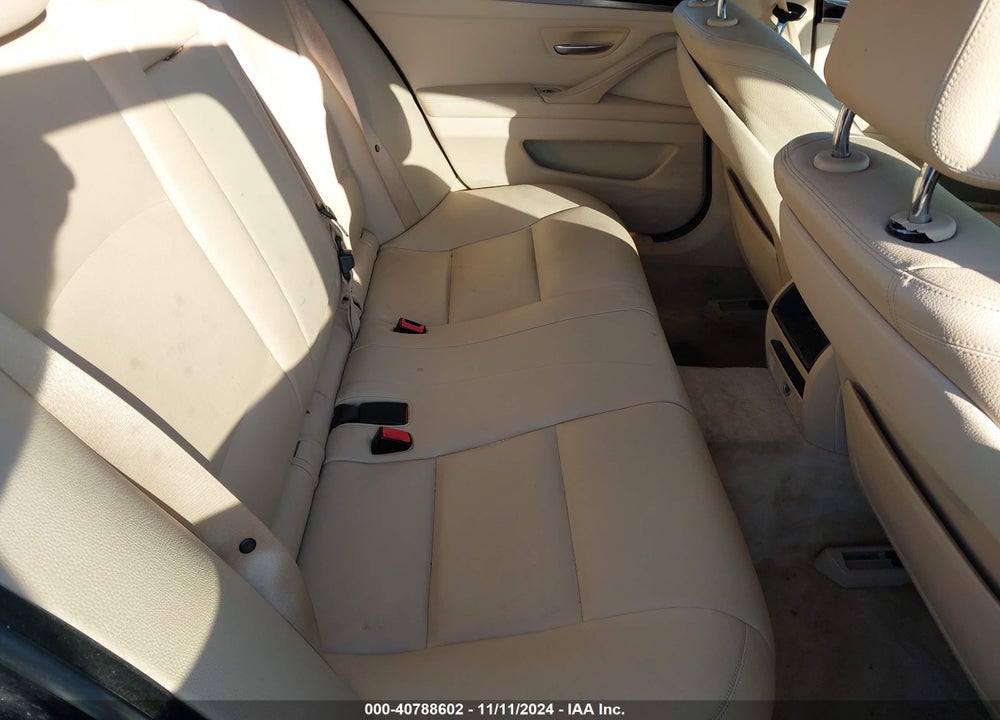 2015 BMW 528I VIN: WBA5A5C55FD522595