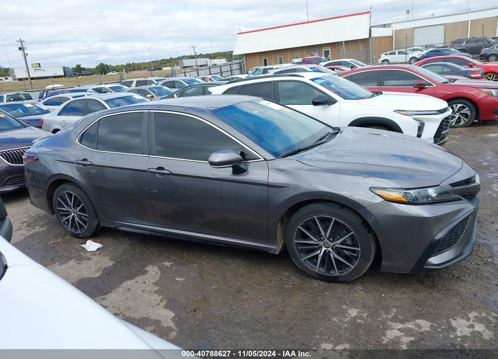 2021 TOYOTA CAMRY SE VIN: 4T1T11AK4MU533933