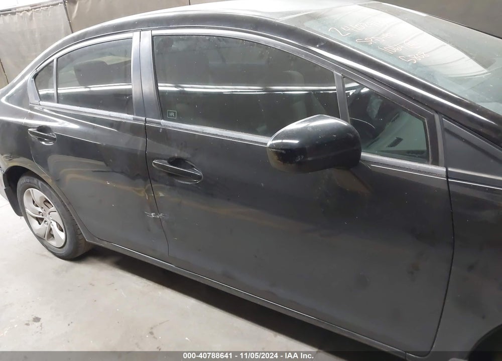 2015 HONDA CIVIC VIN: 2HGFB2F51FH515808
