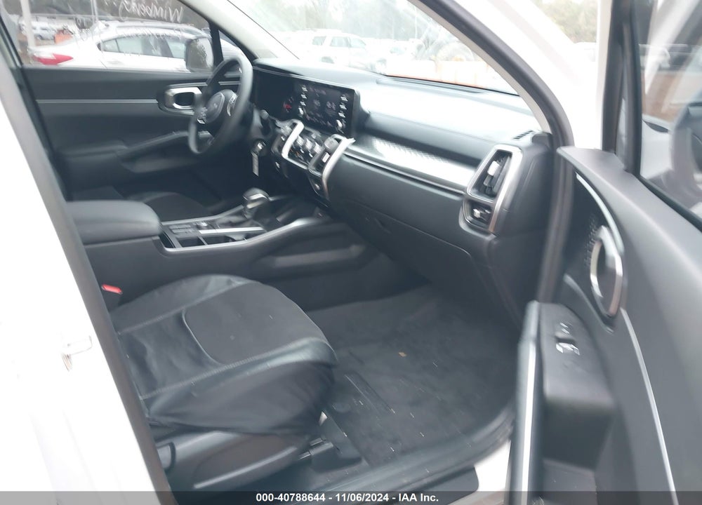 2023 KIA SORENTO LX VIN: 5XYRG4LC4PG178109