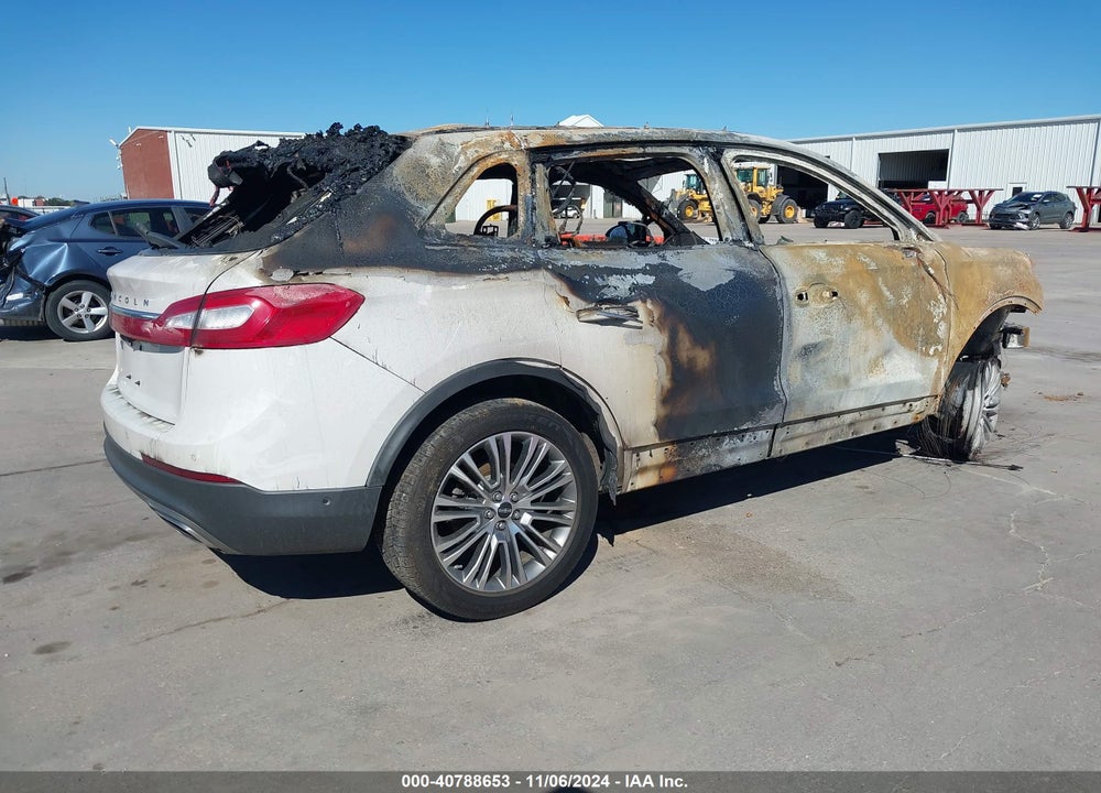 2016 LINCOLN MKX RESERVE VIN: 2LMTJ6LR5GBL52684