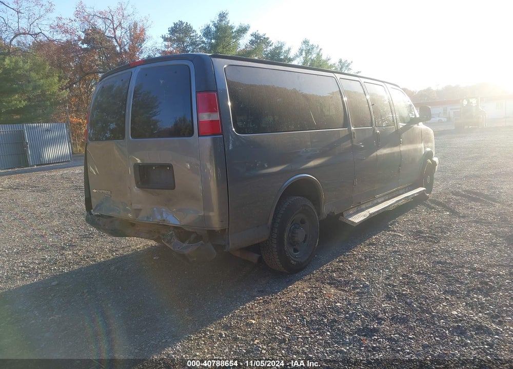 2012 CHEVROLET EXPRESS 3500 LS VIN: 1GAZGZFGXC1187167