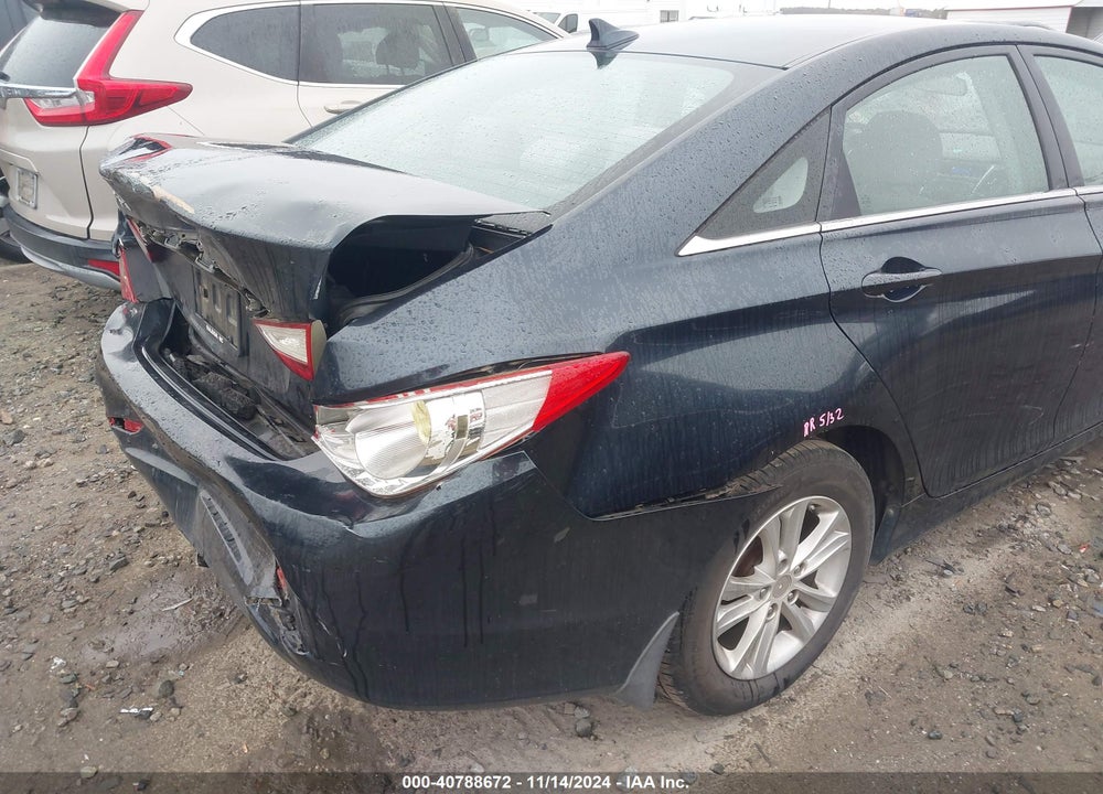 2011 HYUNDAI SONATA GLS VIN: 5NPEB4AC1BH110285