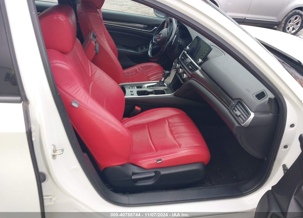 2018 HONDA ACCORD SPORT VIN: 1HGCV1F35JA099711