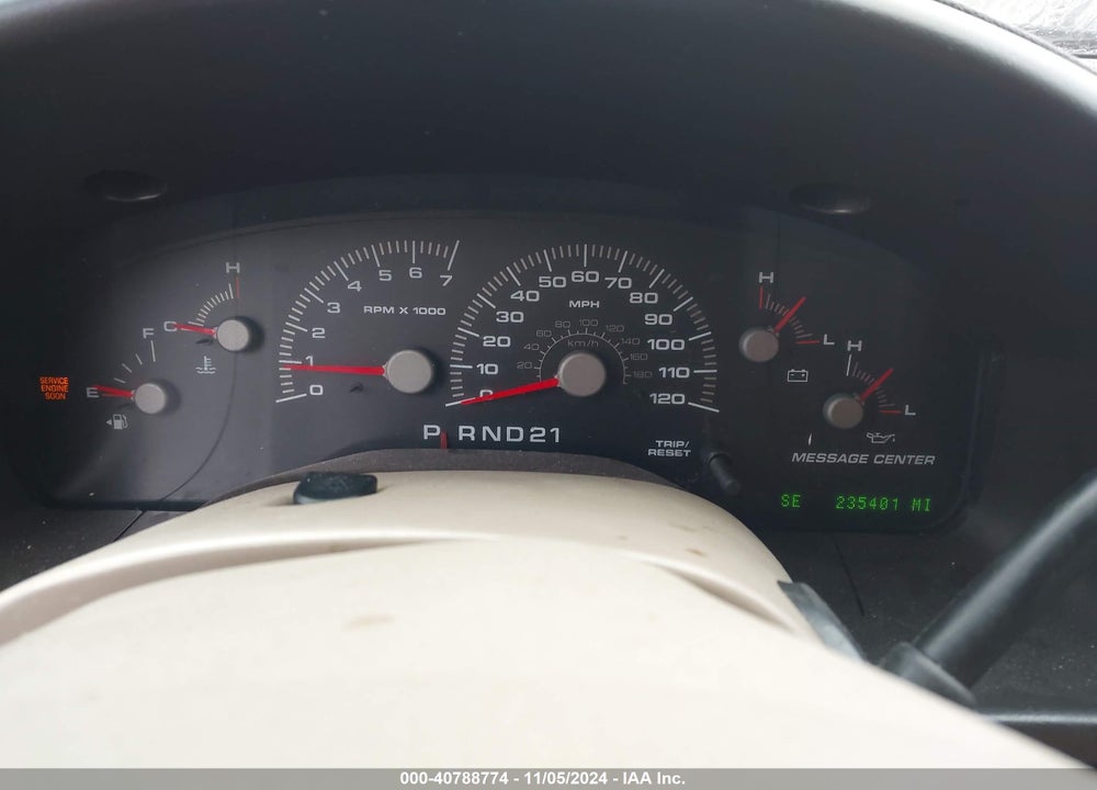 2004 FORD EXPEDITION EDDIE BAUER VIN: 1FMRU17W64LB17853